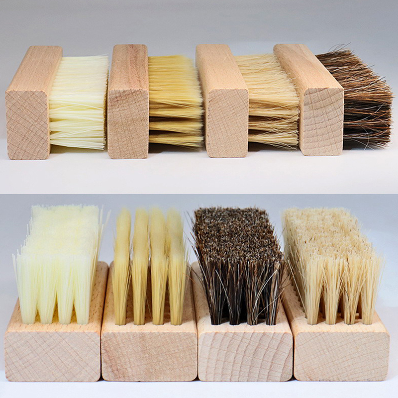 Sneaker Care Cleaning Kit - Щетка с деревянной ручкой для чистки